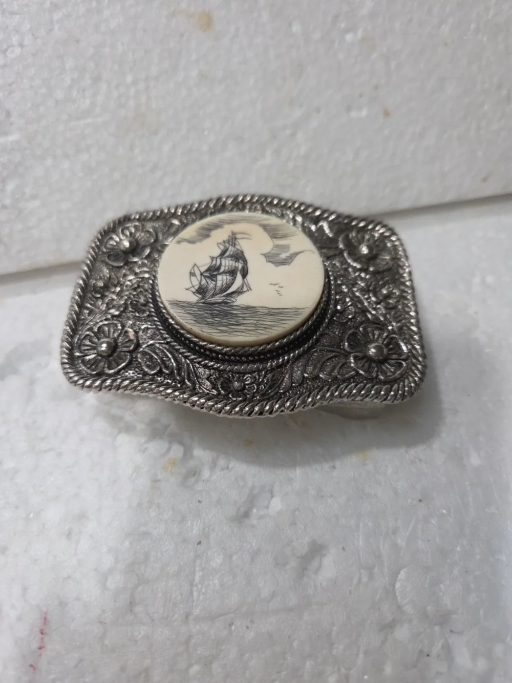 Vintage  Belt Buckle with Silver Tone SCRIMSHAW CLIPPER SAIL BOAT